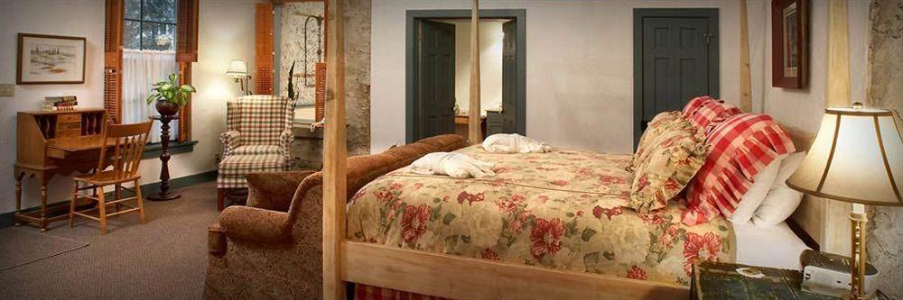 Washington House Inn Cedarburg Bagian luar foto