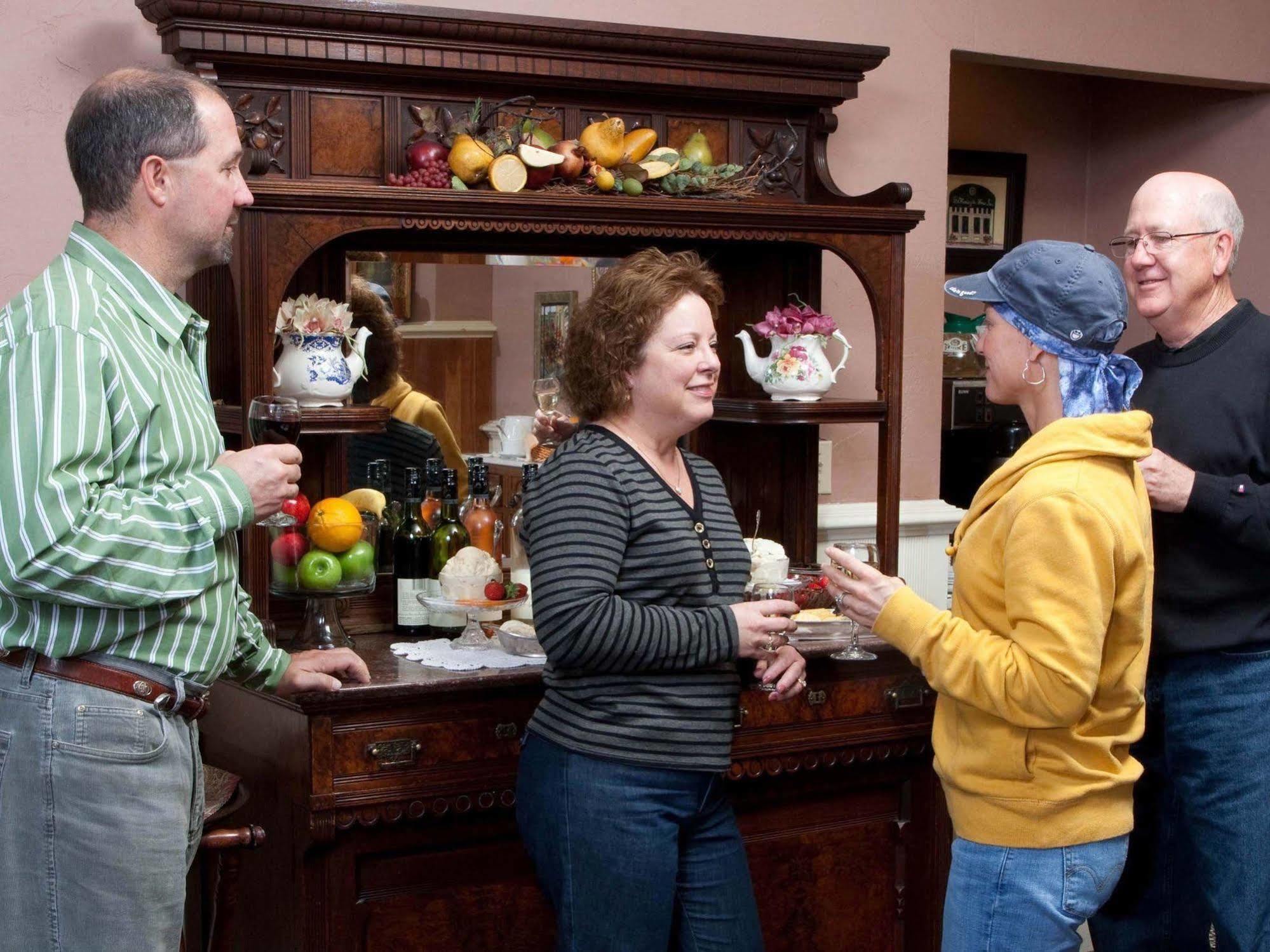 Washington House Inn Cedarburg Bagian luar foto