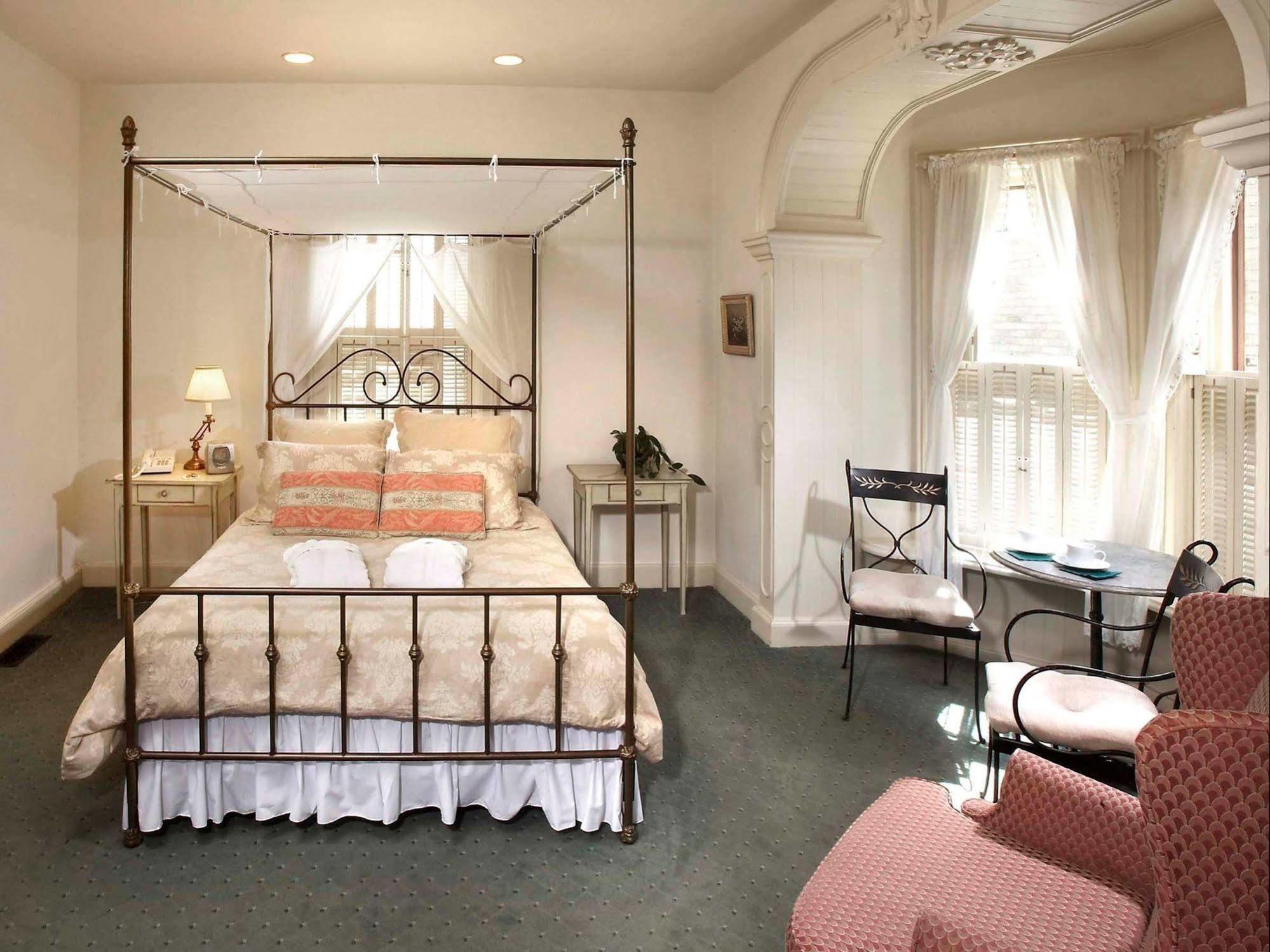 Washington House Inn Cedarburg Bagian luar foto