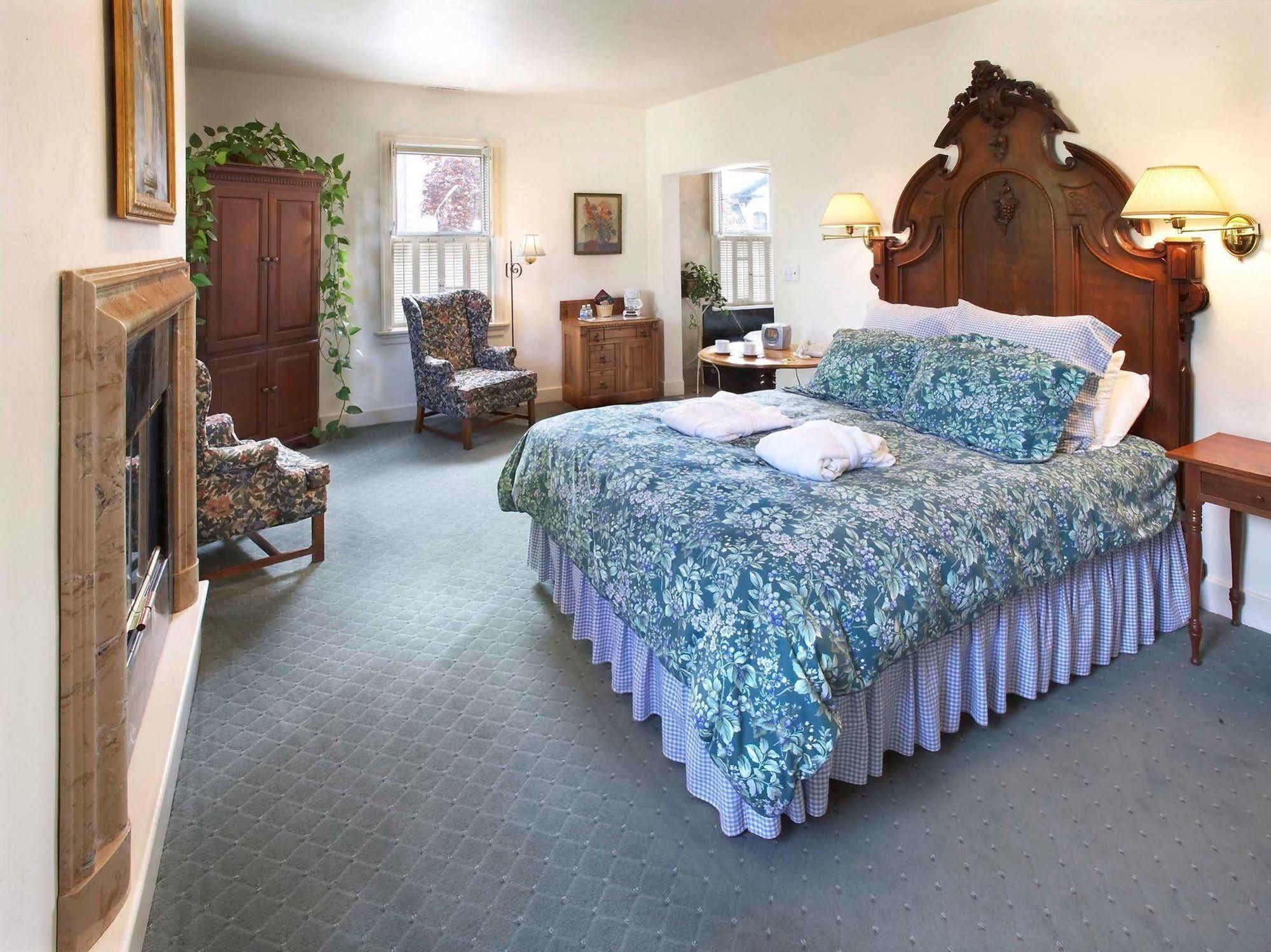 Washington House Inn Cedarburg Bagian luar foto