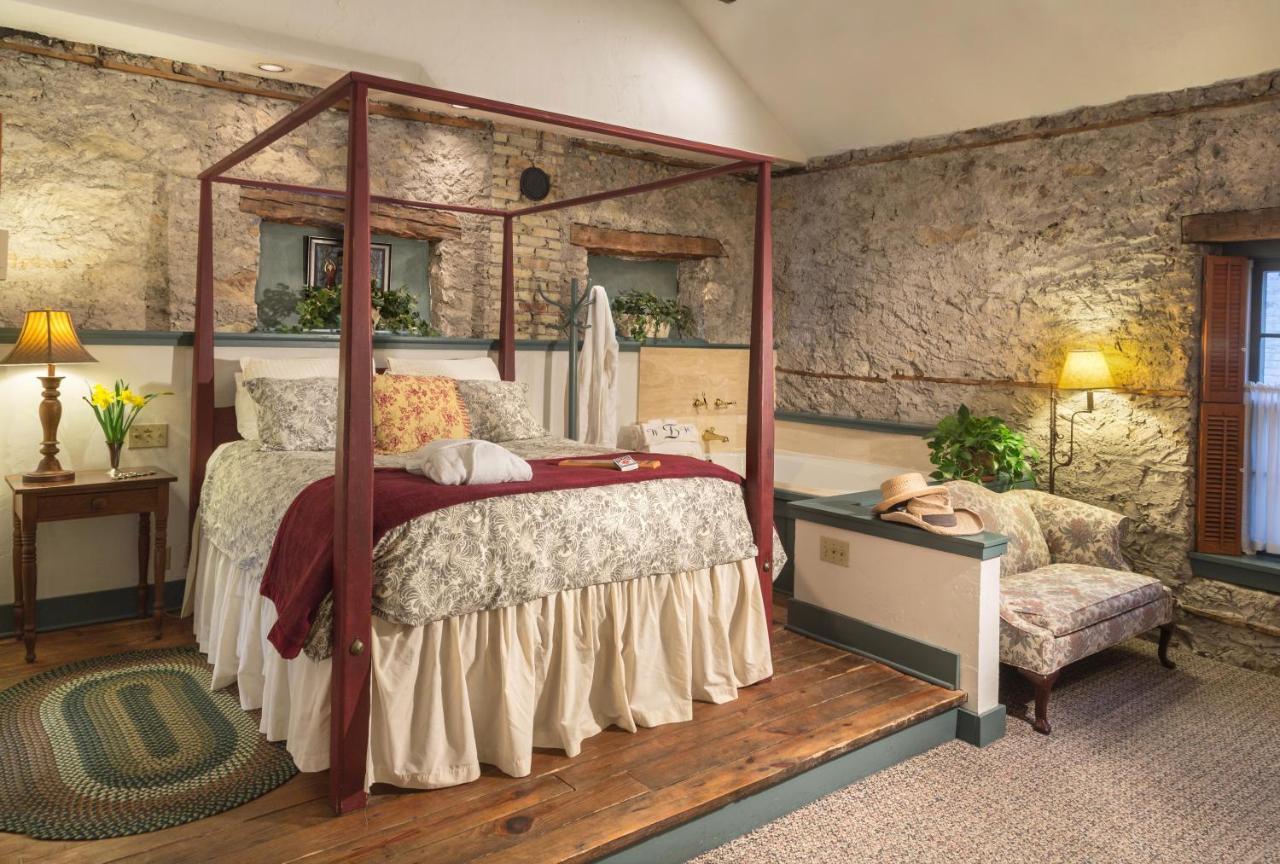 Washington House Inn Cedarburg Bagian luar foto