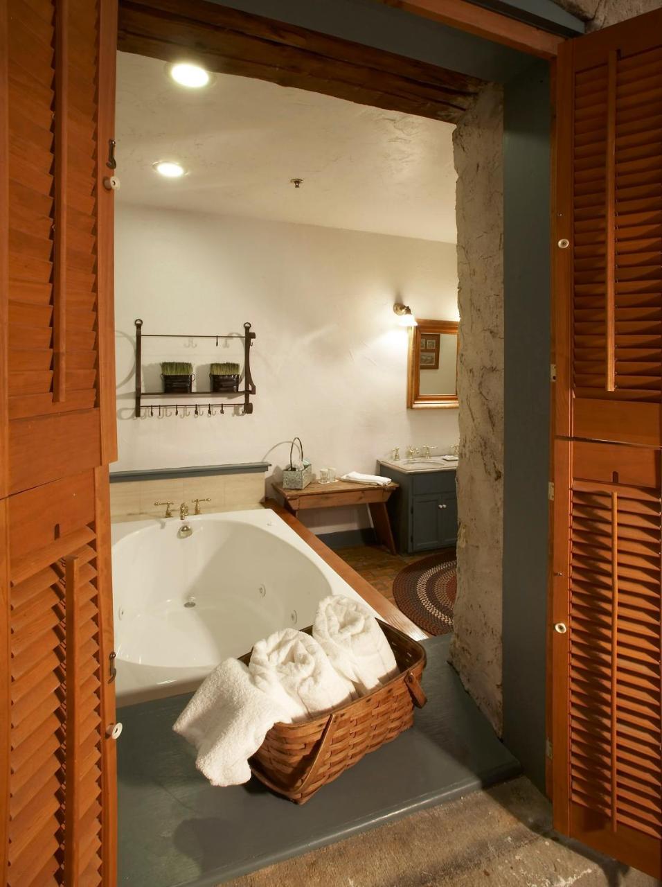 Washington House Inn Cedarburg Bagian luar foto