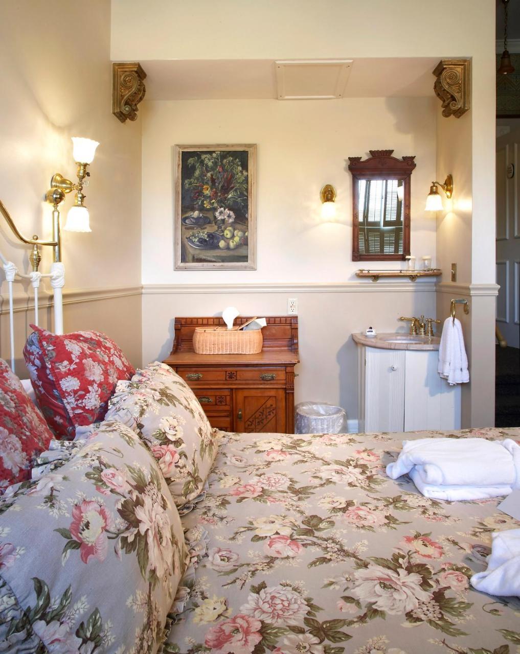 Washington House Inn Cedarburg Bagian luar foto