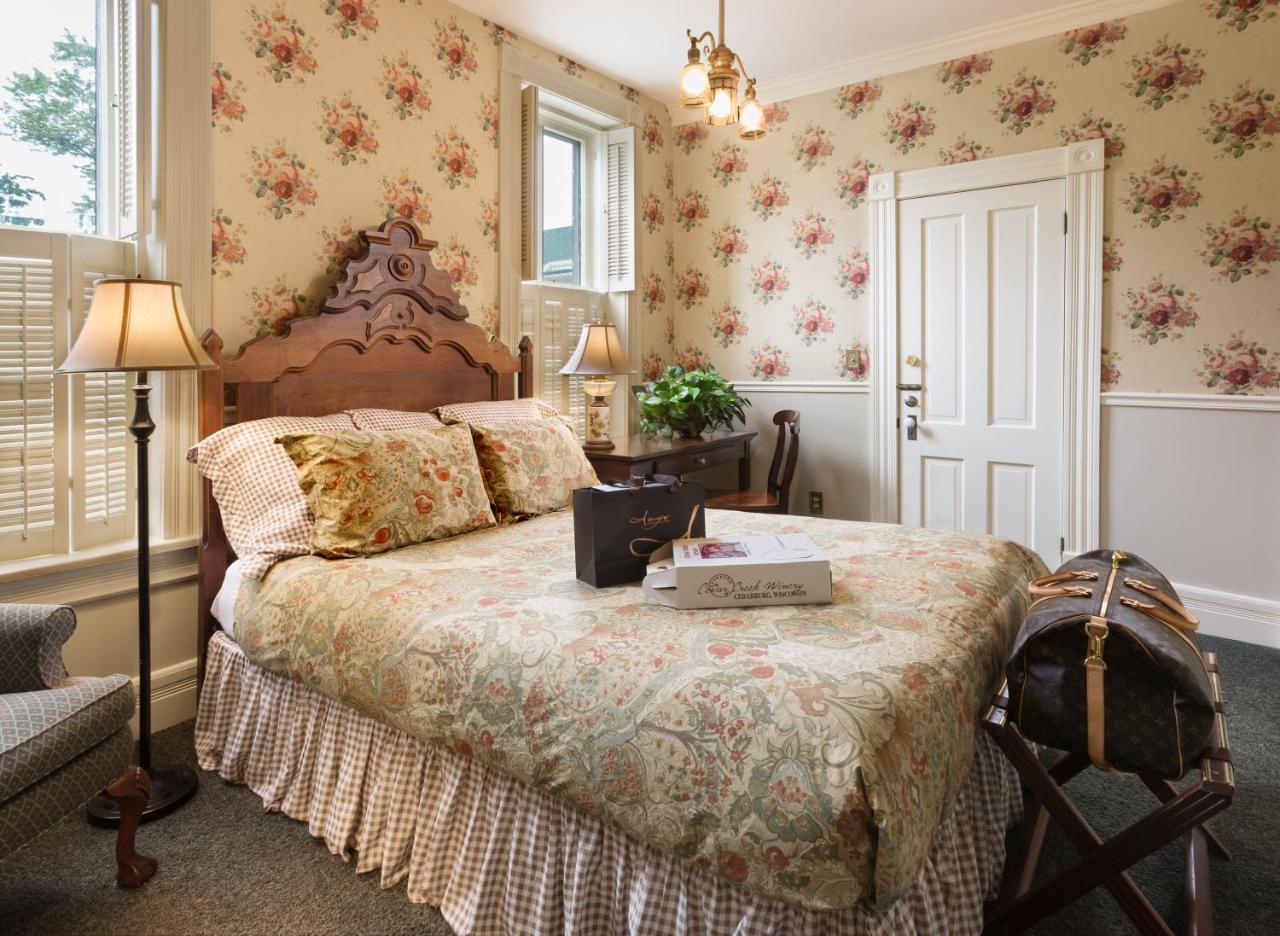 Washington House Inn Cedarburg Bagian luar foto