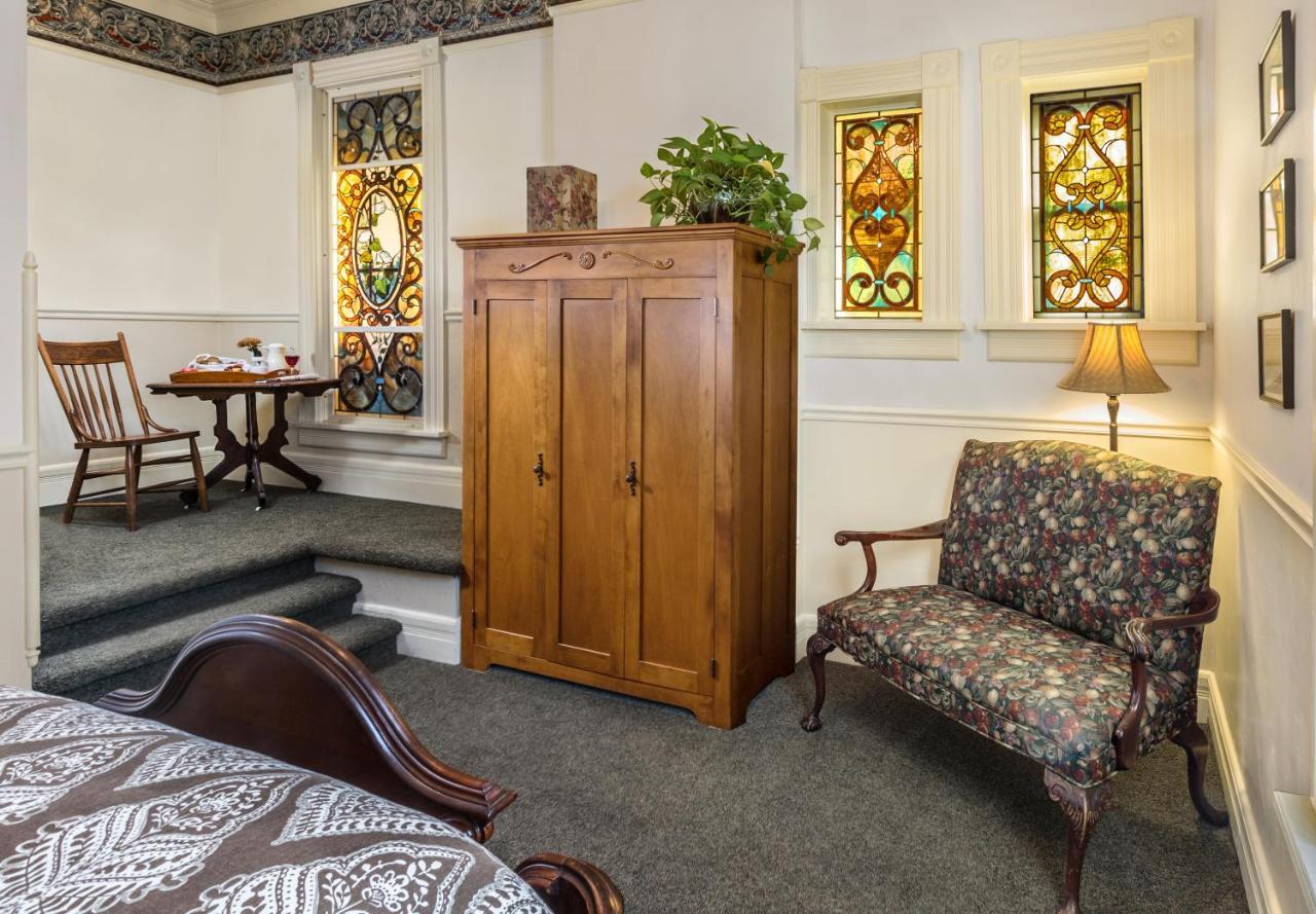 Washington House Inn Cedarburg Bagian luar foto