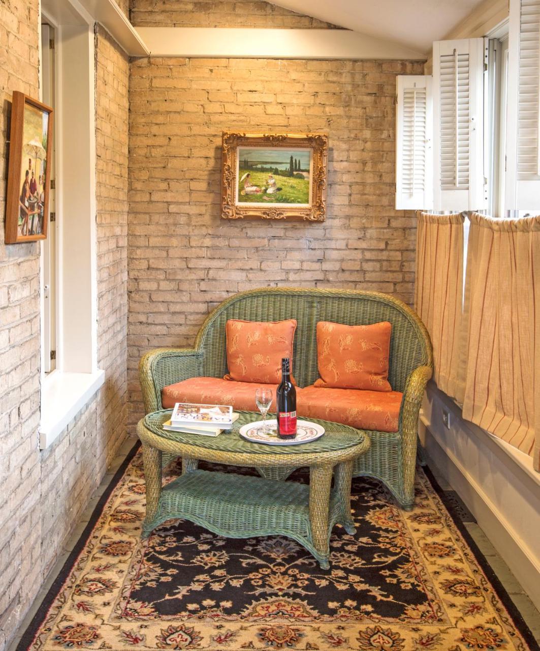 Washington House Inn Cedarburg Bagian luar foto