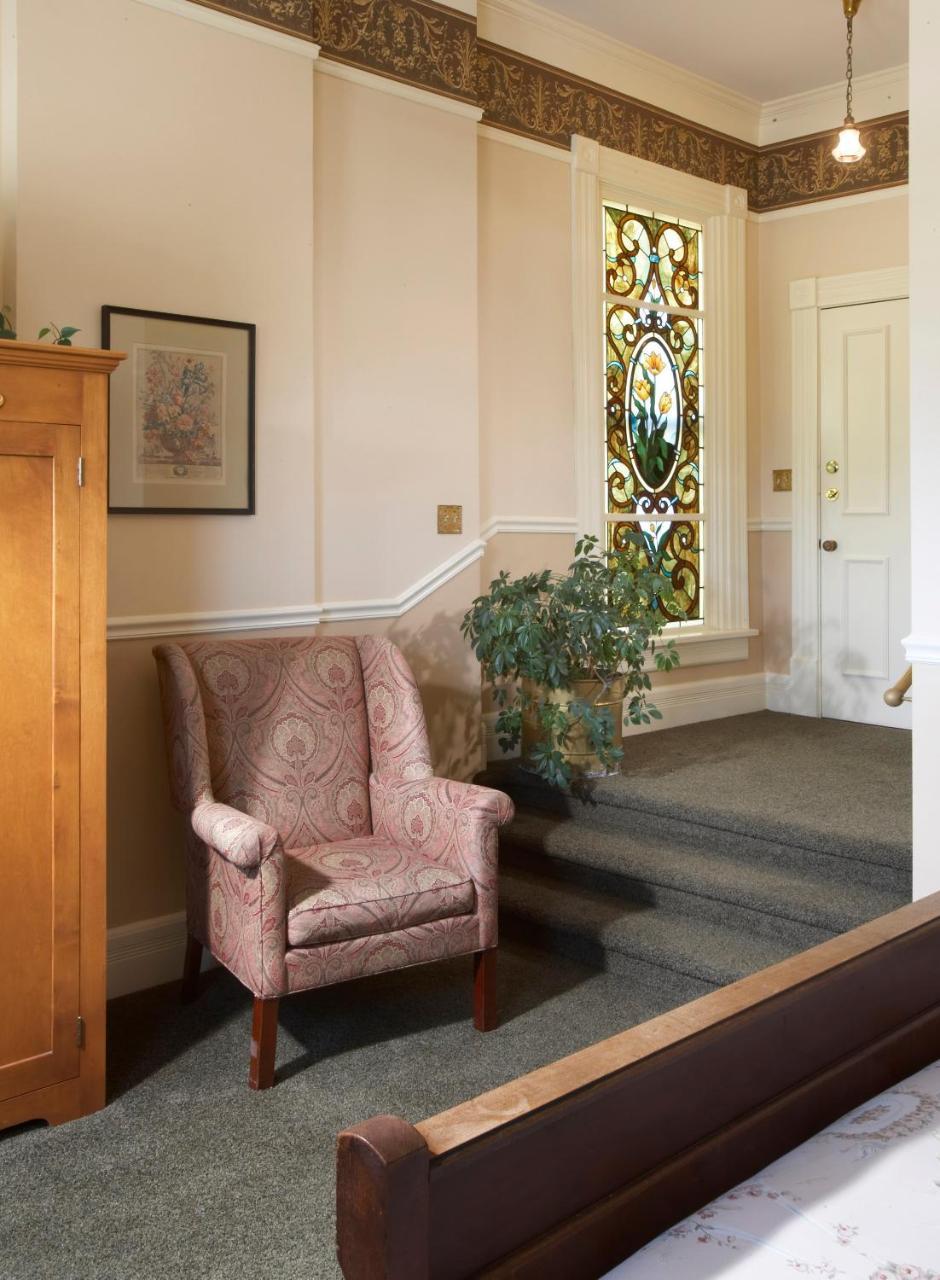 Washington House Inn Cedarburg Bagian luar foto