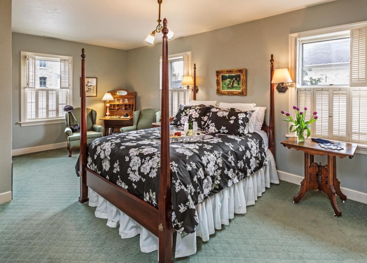 Washington House Inn Cedarburg Bagian luar foto